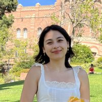 College student studying History at UCLA, teaches English reading and writing from middle school to high school in Bay Area.  Experience with essay-writing, particularly for college applications!