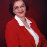 ANAHIT SEVOYAN, Professional Piano Teacher.

I am an accomplished pianist and highly experienced piano teacher. I have over 30 years of successful teaching experience and over 40 years of performing e