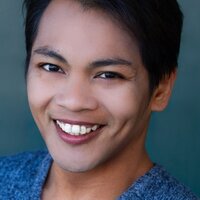 NY-based recent graduate of a conservatory program specializing in straight acting and musical theater