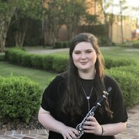 Clarinetist with 14 years of experience playing and 5 years of teaching.