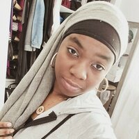 English art student who teaches academic, essay, creative, and journal writing for both middle school and High school levels.