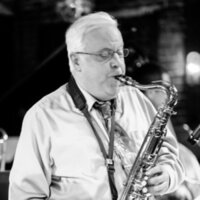 Pro musician with 40 years experience tutors saxophone, clarinet and flute remotely from Lee, NH